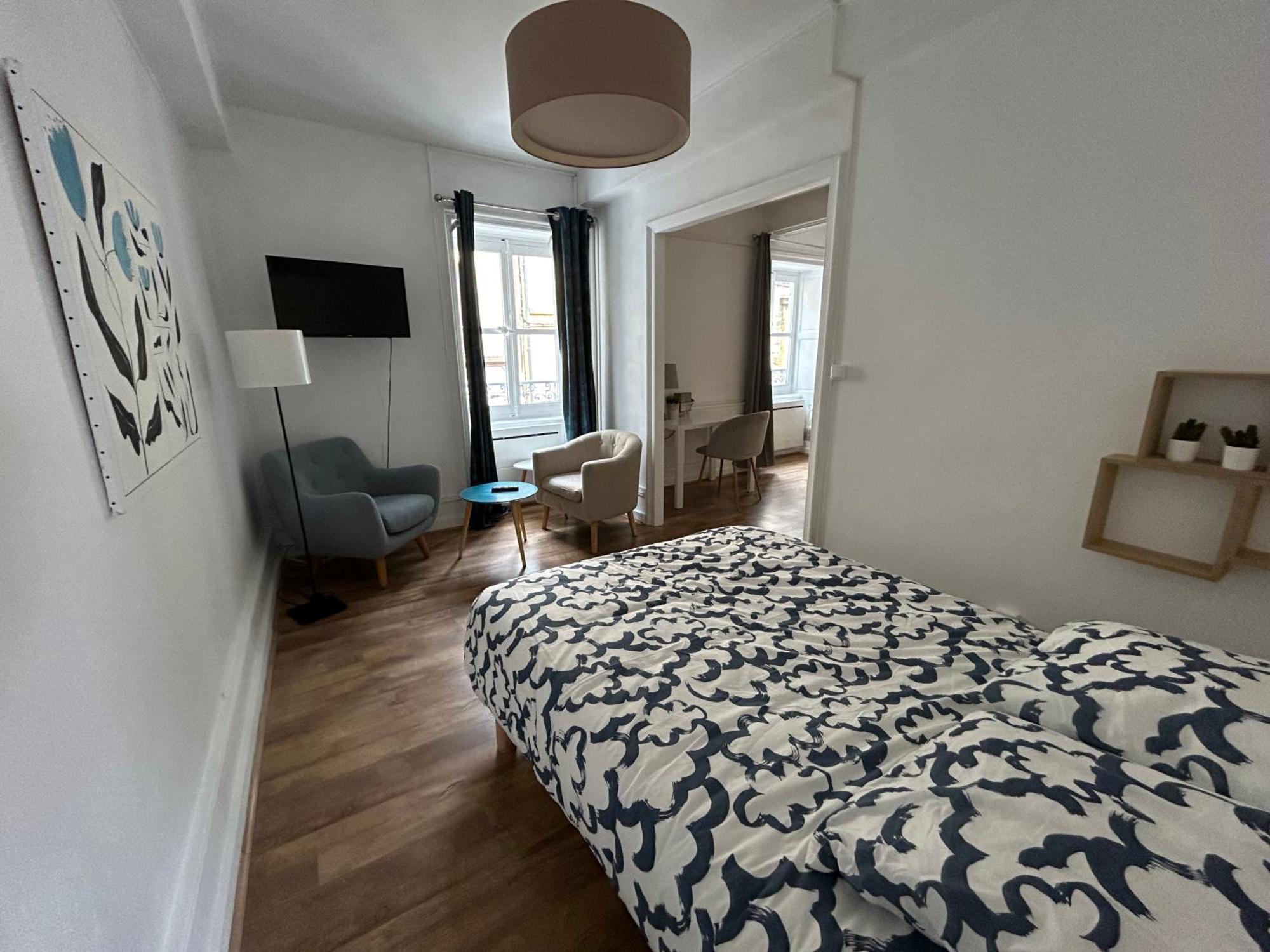 Appartement Cosy Charme Ancien Thizy-les-Bourgs Exterior photo